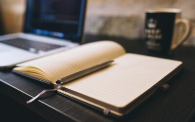 How To Become a Copywriter:Expert In Your Industry